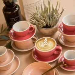 Egg Cappuccinokop Met Schotel - Set Van 2 - 250ml - Berry -Tafel Benodigdheden Winkel 1000093489 0103