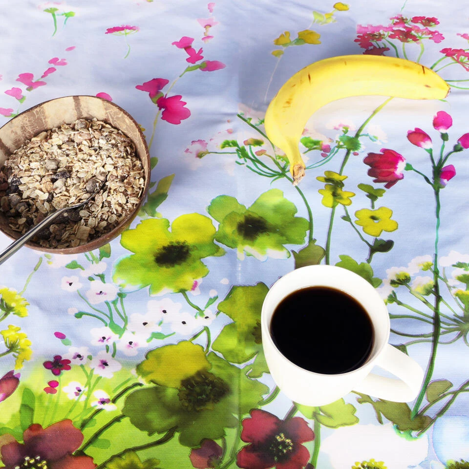 PVC Tafelzeil Bloemenveld - 140 X 200 Cm 1 PVC Tafelzeil Bloemenveld - 140 X 200 Cm